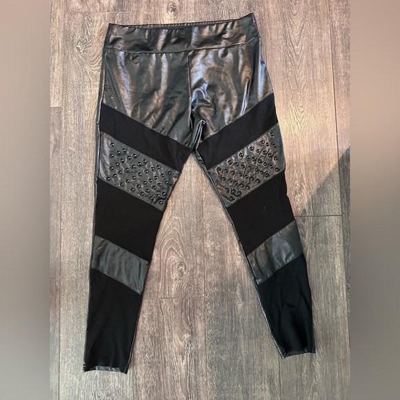 Killstar Pants - Killstar Black studded leggings, size xxl